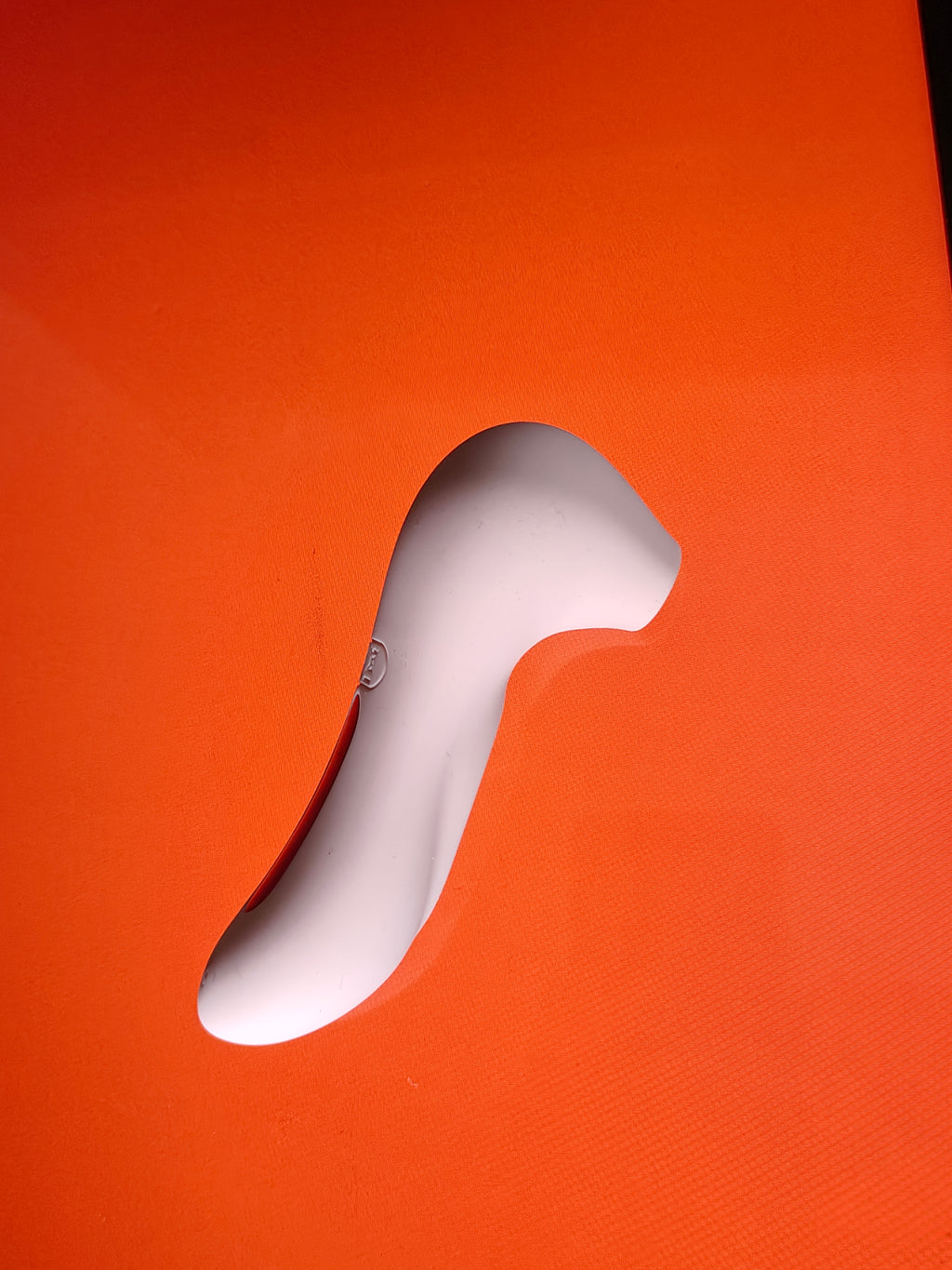 Hush – Female Personal Wellness Suction Massager