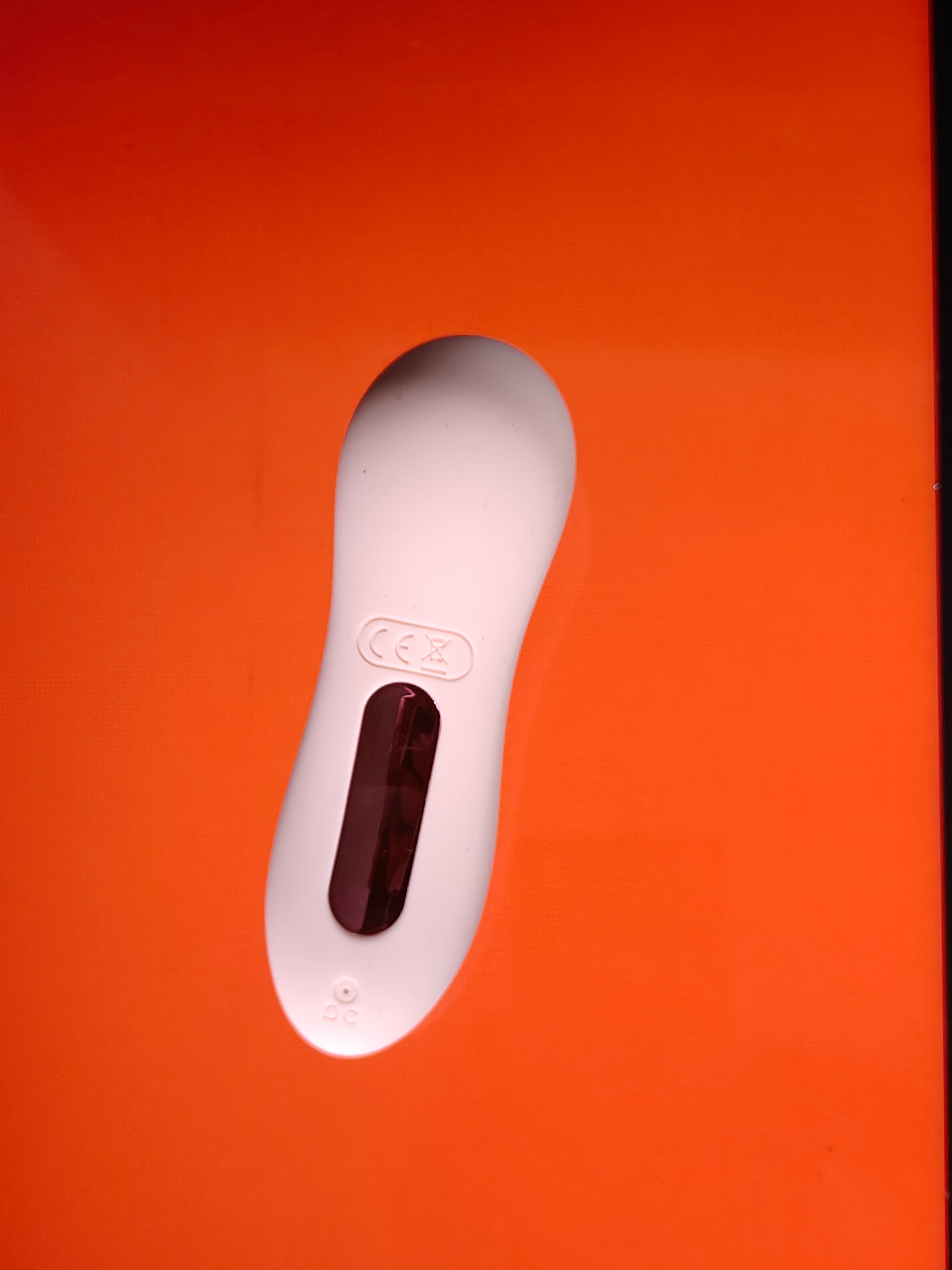 Hush – Female Personal Wellness Suction Massager